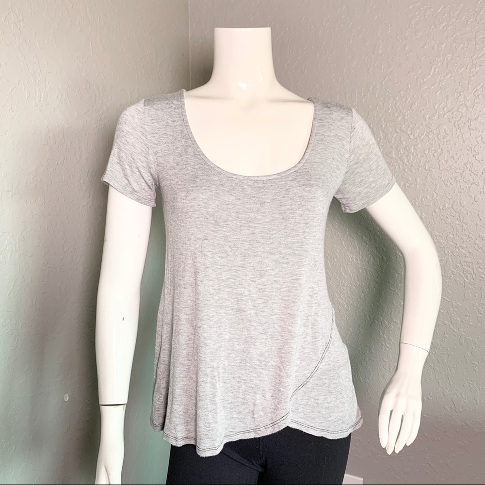Nine Britton Gray Tulip Split Swing Top XS